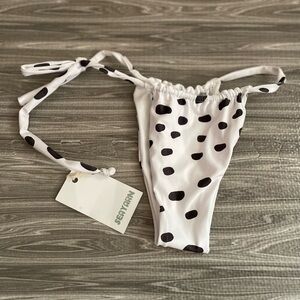 Seayarn women's medium bikini swim bottoms NWT